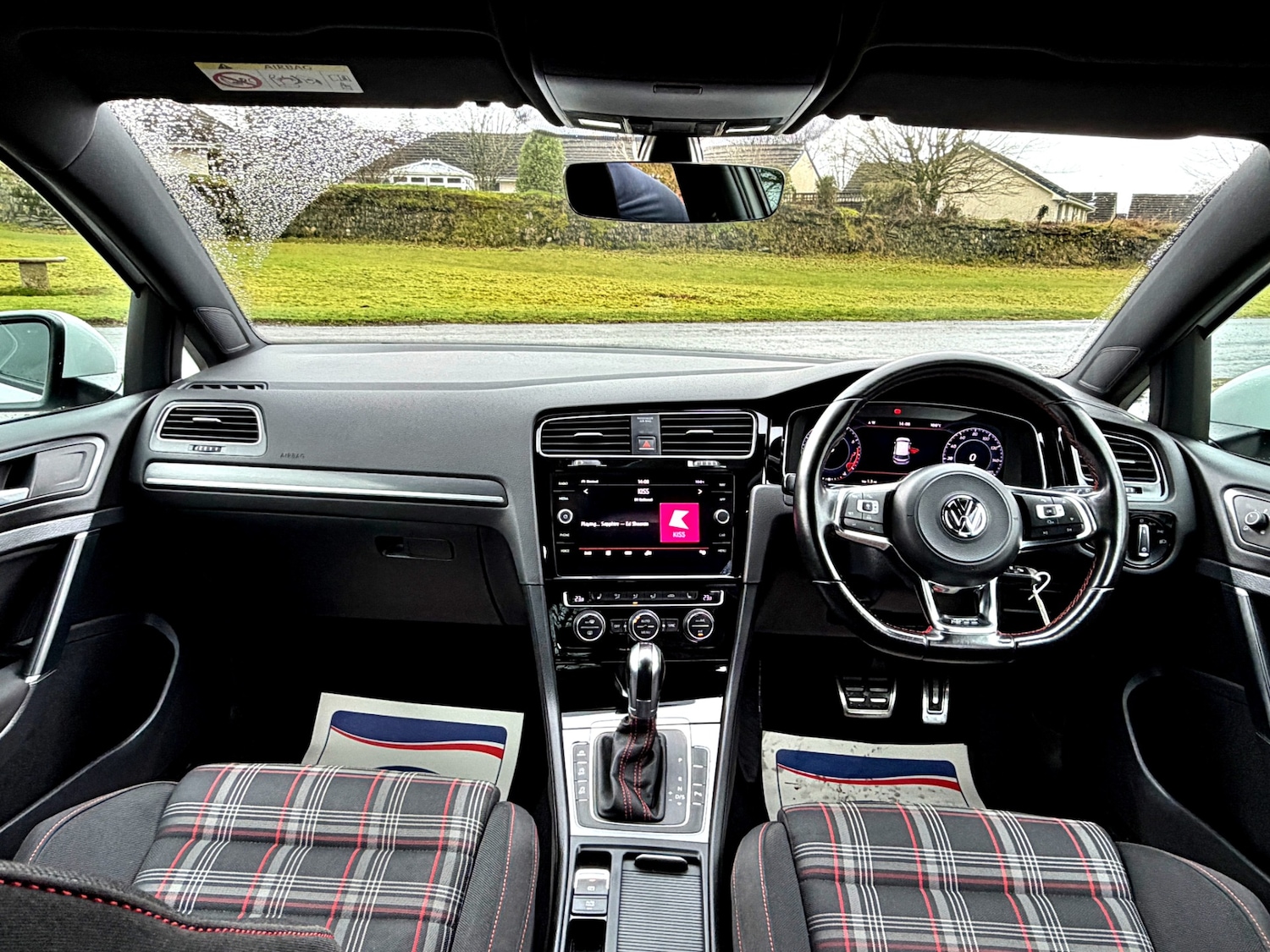 Used Volkswagen Golf 2017 for sale - 77520473: Photo 11