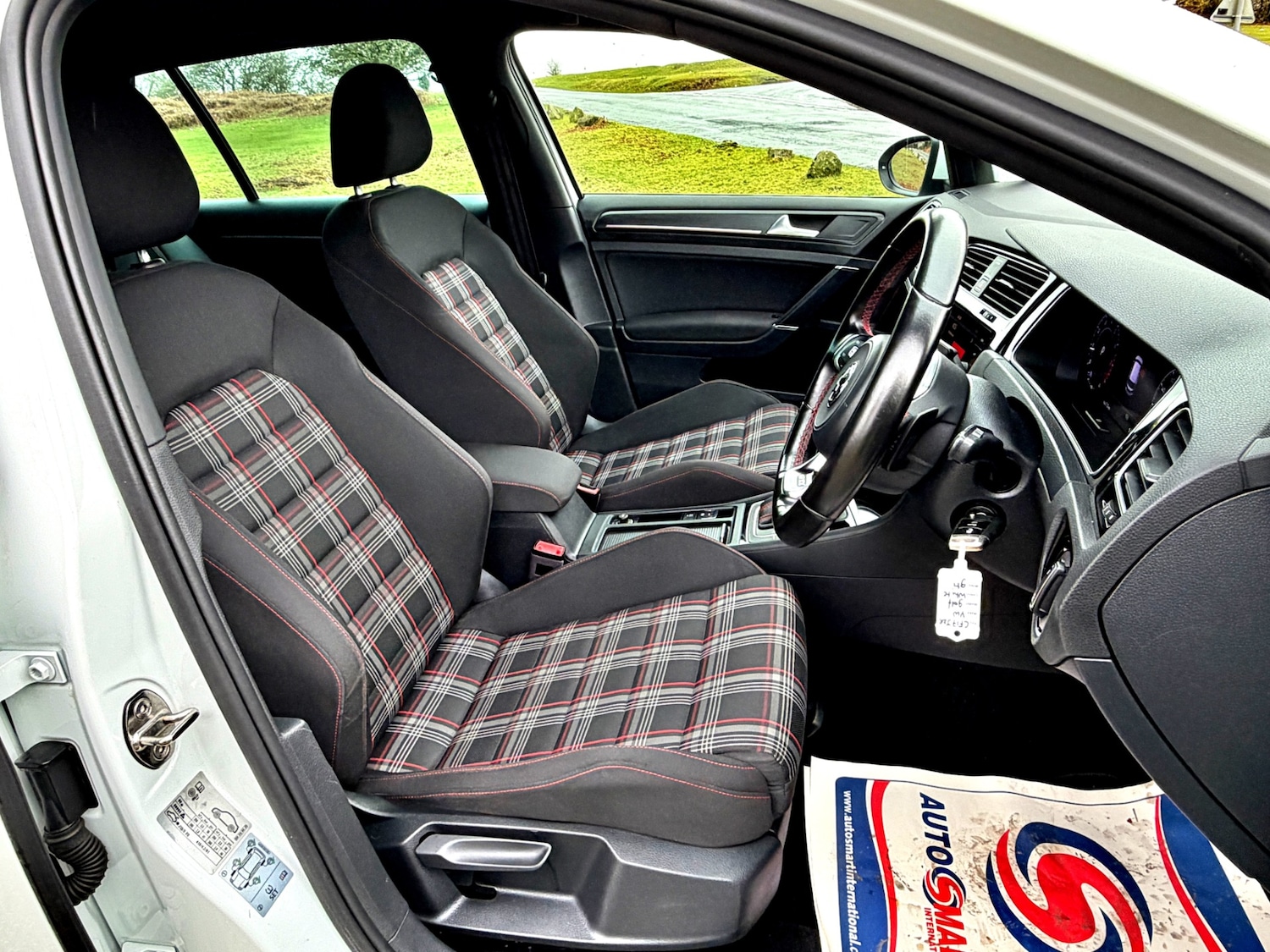 Used Volkswagen Golf 2017 for sale - 77520473: Photo 12