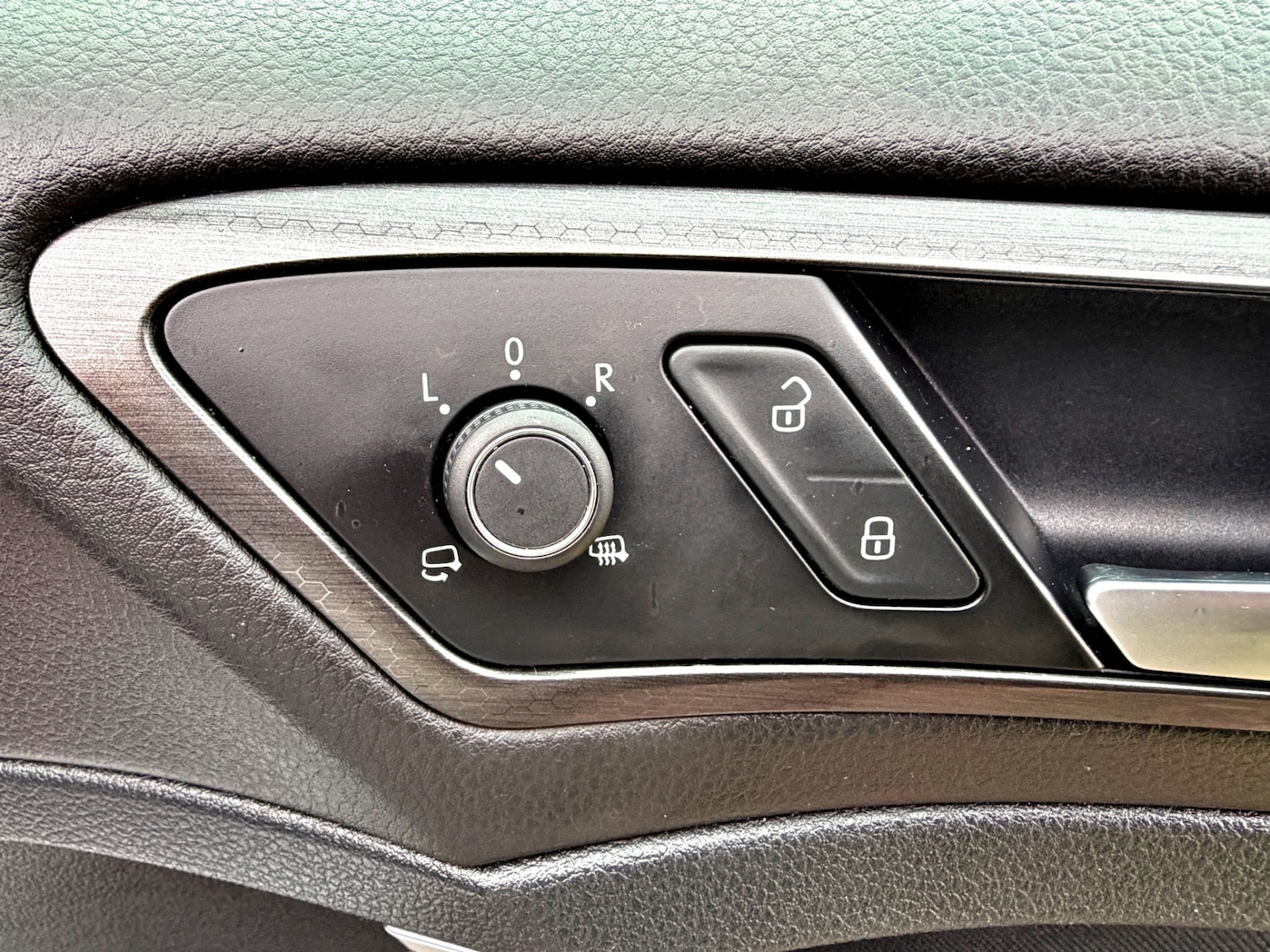 Used Volkswagen Golf 2017 for sale - 77520473: Photo 19