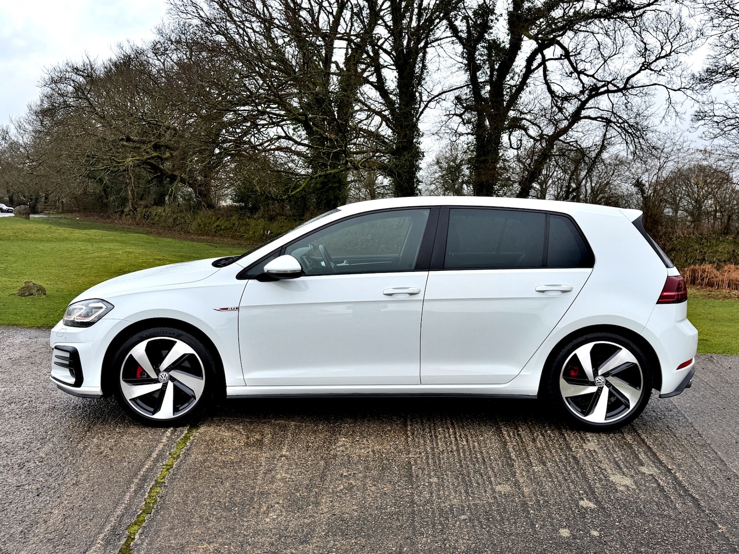 Used Volkswagen Golf 2017 for sale - 77520473: Photo 4