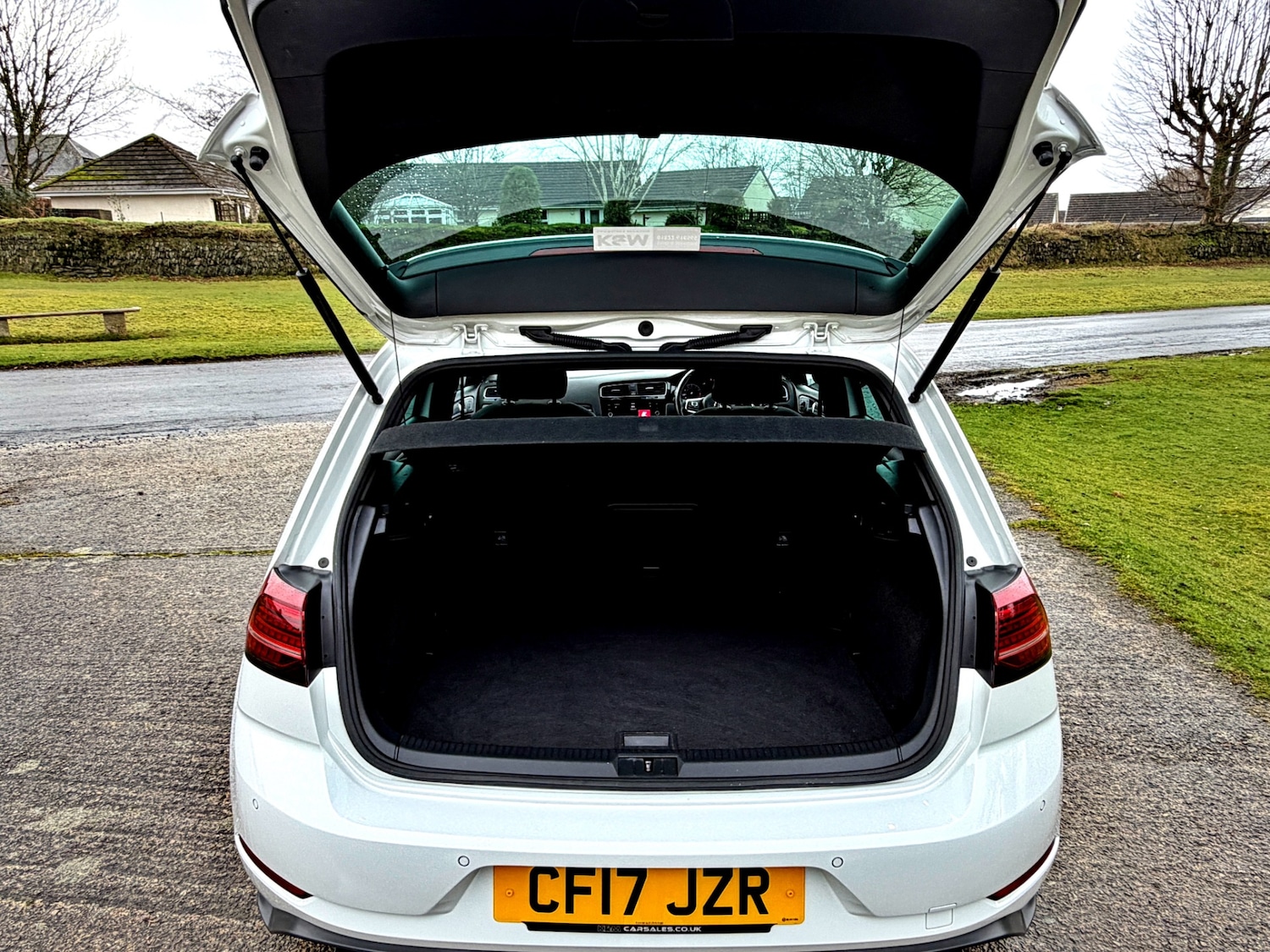 Used Volkswagen Golf 2017 for sale - 77520473: Photo 7