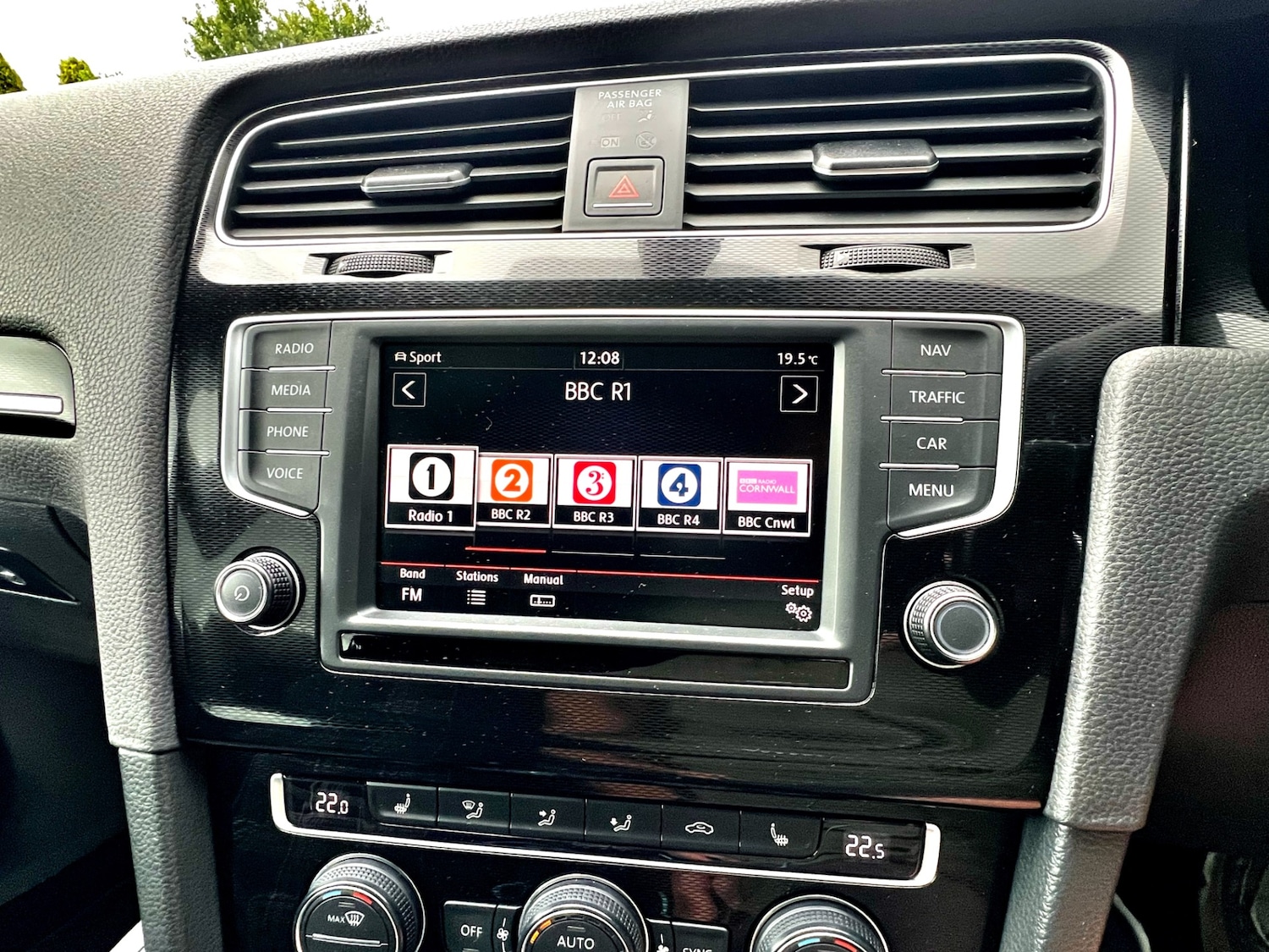 Used Volkswagen Golf 2016 for sale - 77094541: Photo 24