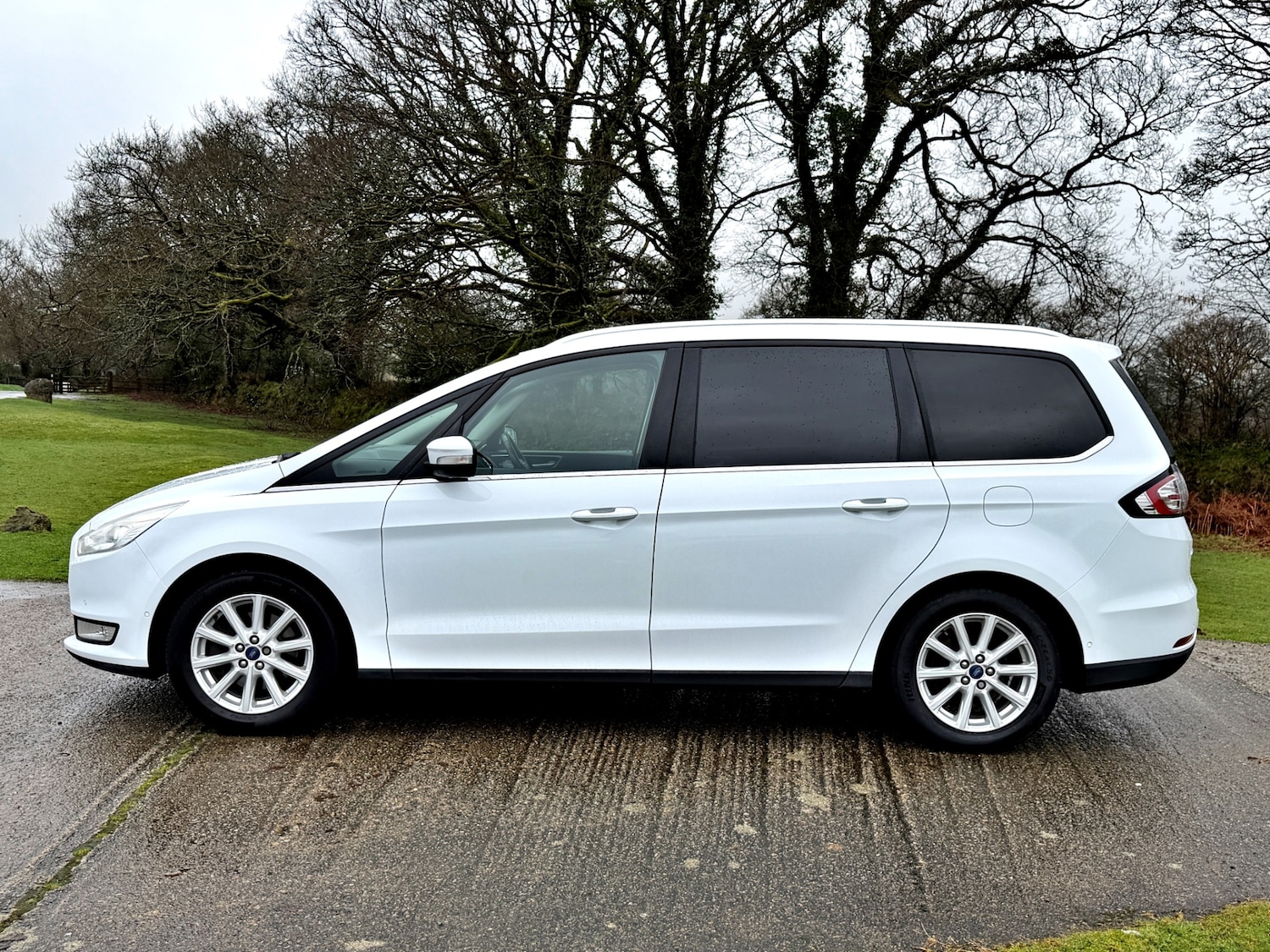Used Ford Galaxy 2016 for sale - 77691148: Photo 4