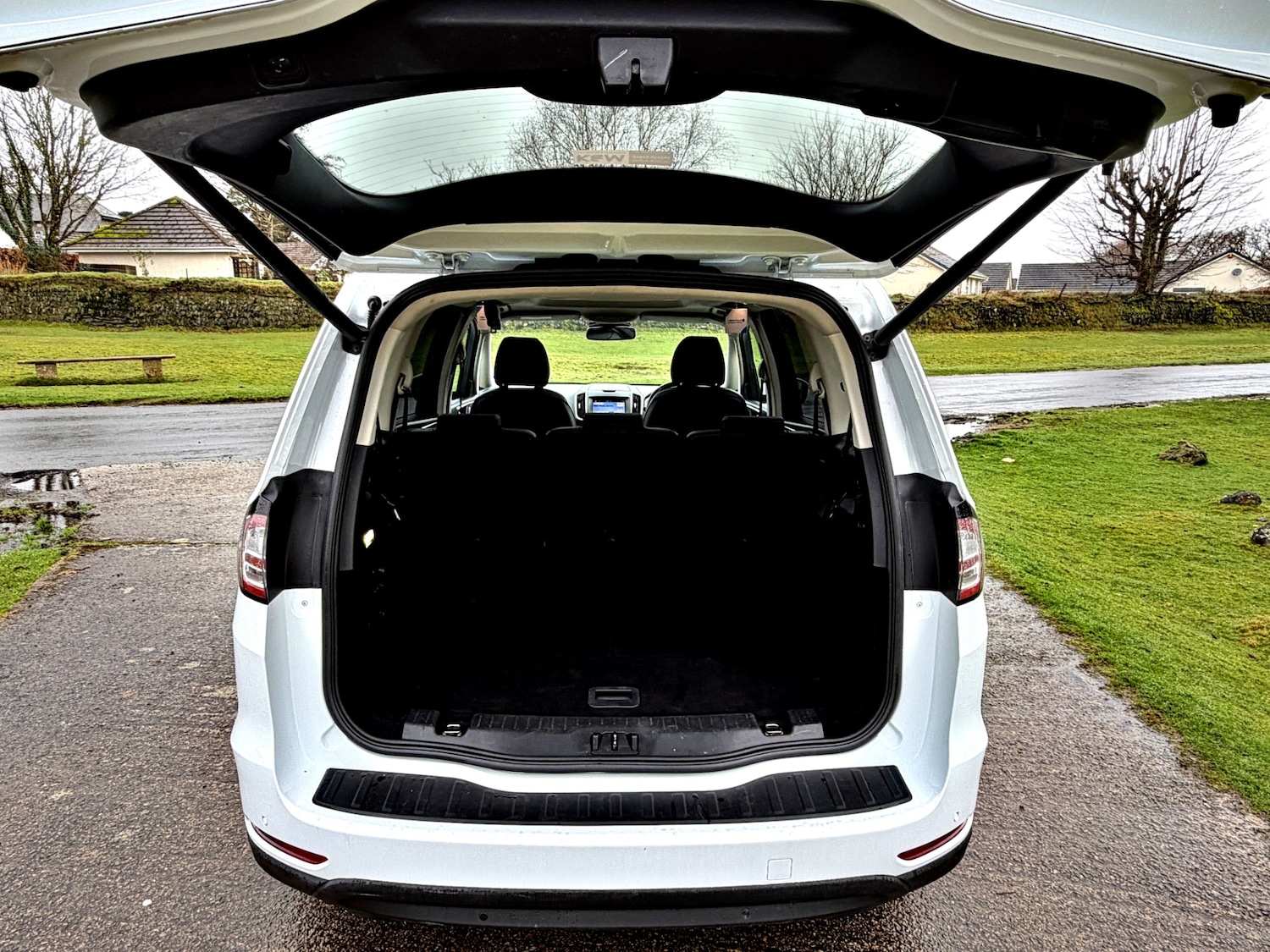 Used Ford Galaxy 2016 for sale - 77691148: Photo 8