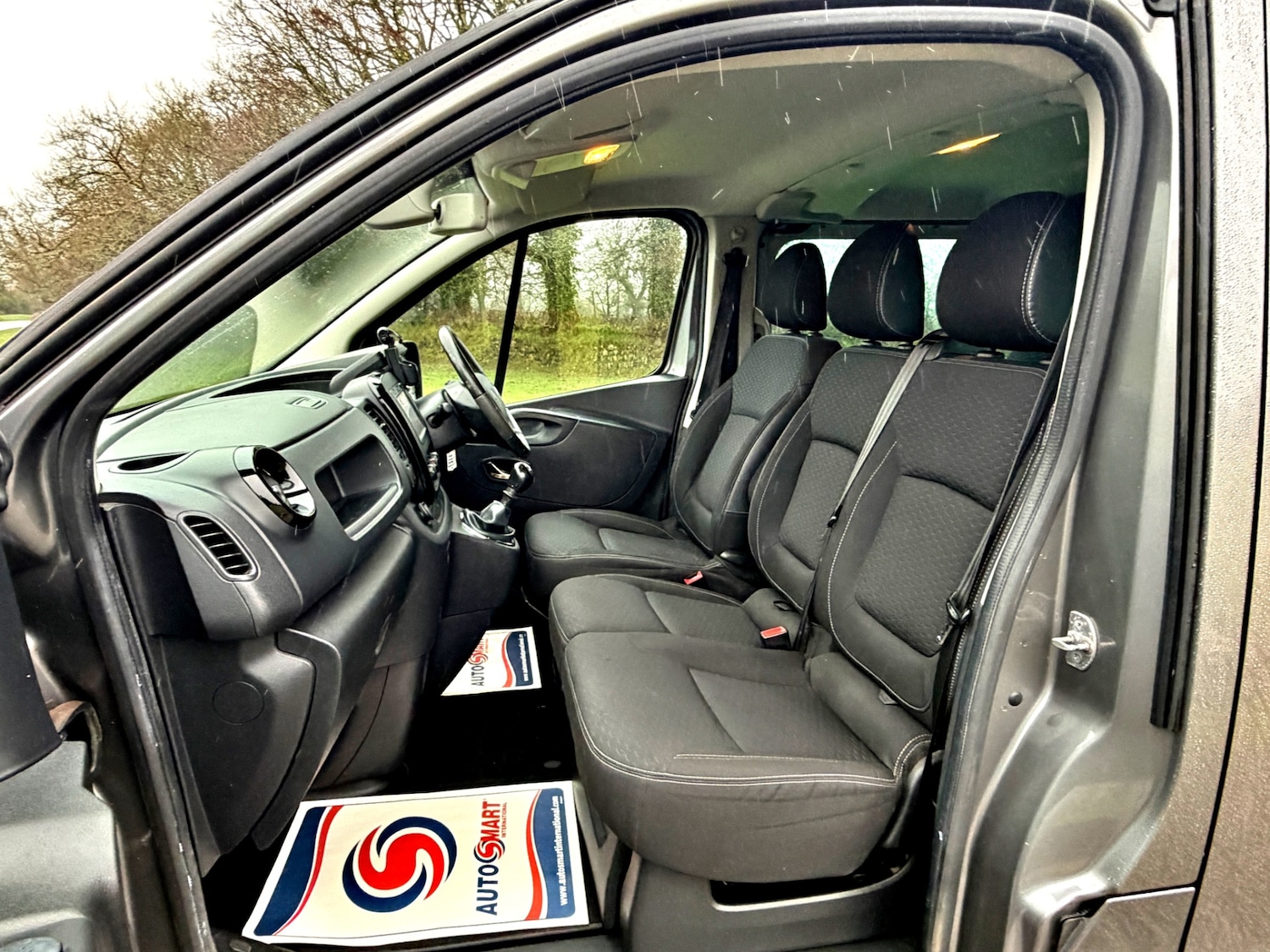 Used Vauxhall Vivaro 2017 for sale - 77675612: Photo 10