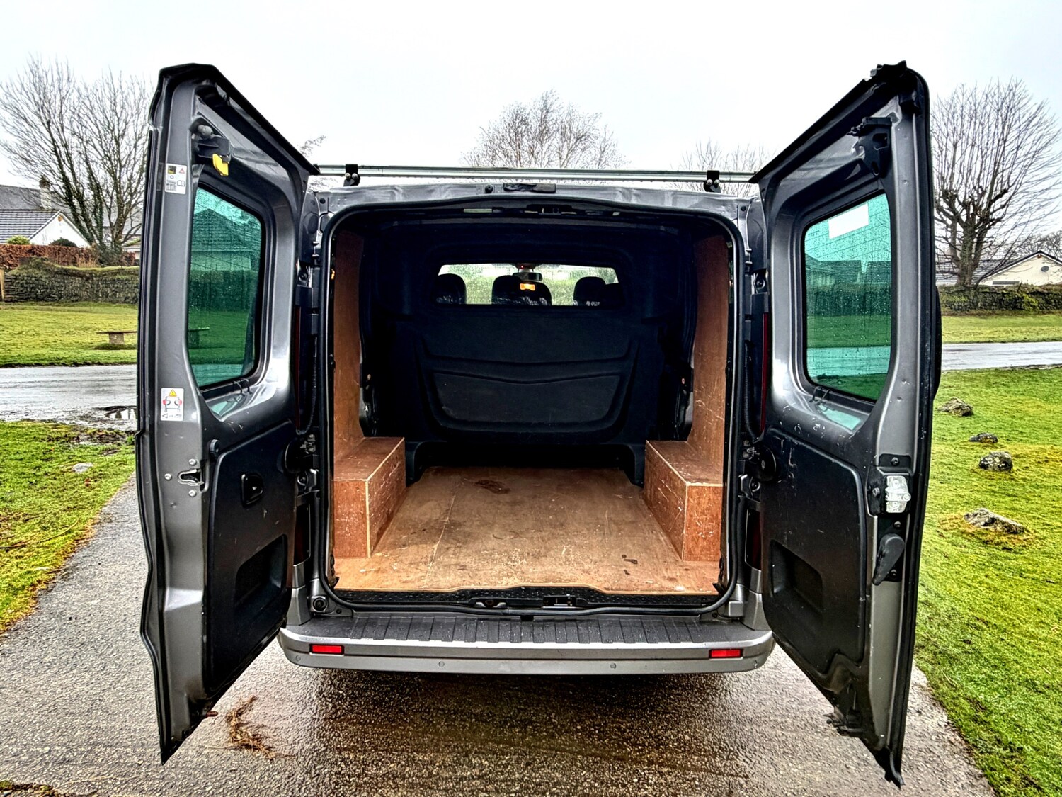 Used Vauxhall Vivaro 2017 for sale - 77675612: Photo 6