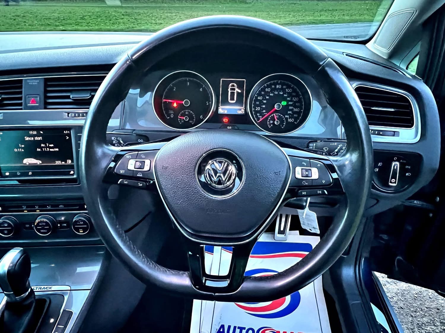 Used Volkswagen Golf 2016 for sale - 76979600: Photo 19