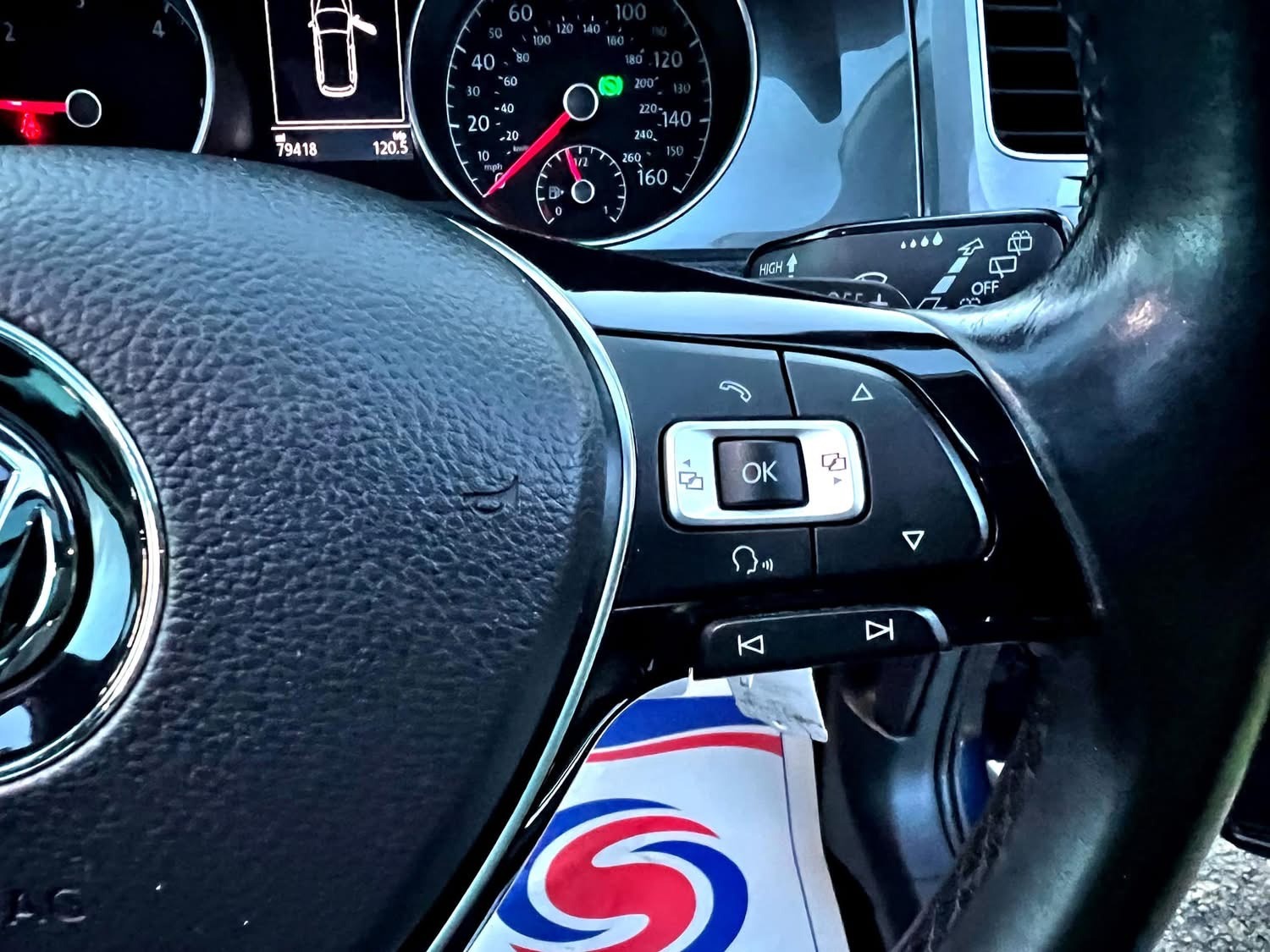 Used Volkswagen Golf 2016 for sale - 76979600: Photo 21