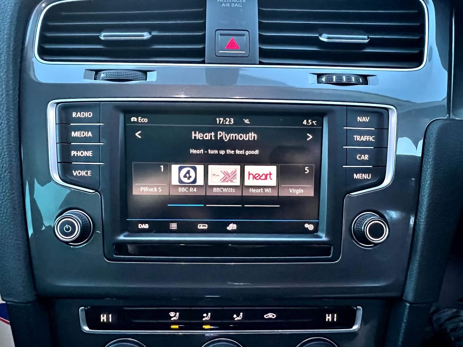 Used Volkswagen Golf 2016 for sale - 76979600: Photo 27