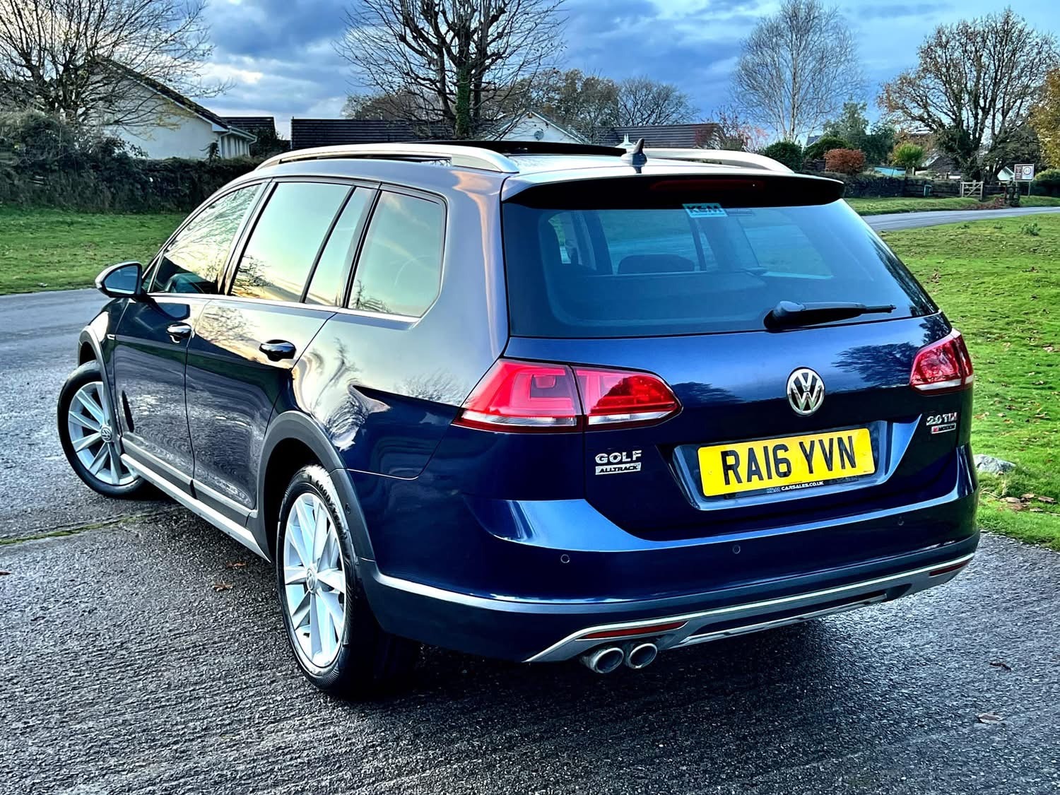 Used Volkswagen Golf 2016 for sale - 76979600: Photo 5