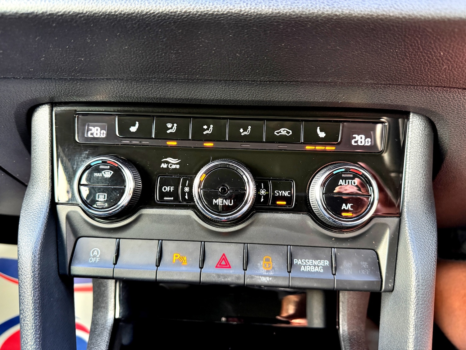 Used Skoda Karoq 2018 for sale - 77085203: Photo 22