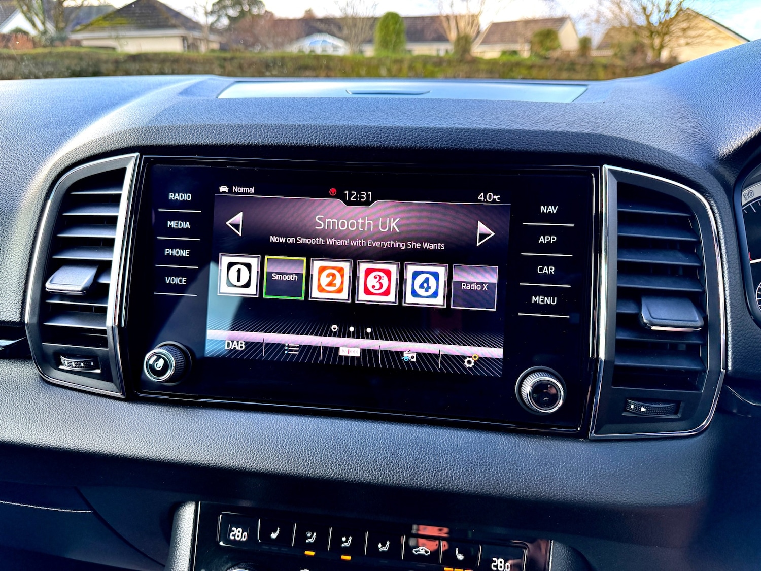 Used Skoda Karoq 2018 for sale - 77085203: Photo 29