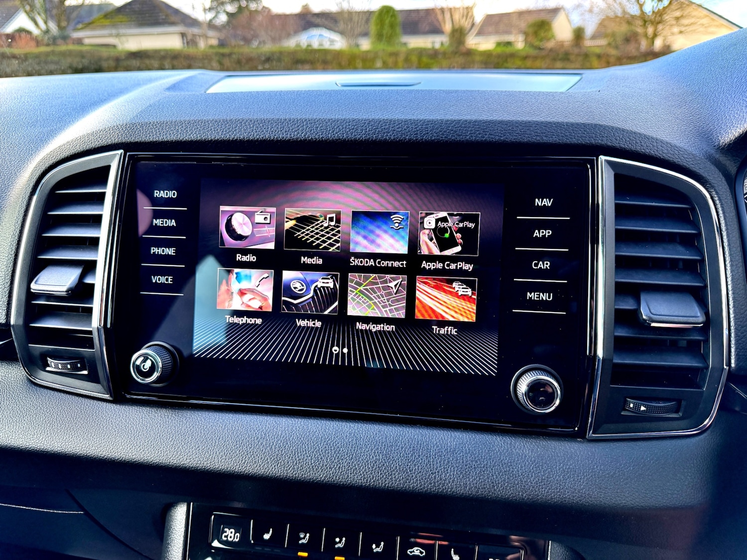 Used Skoda Karoq 2018 for sale - 77085203: Photo 30