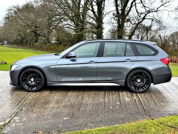 Used BMW 3 Series 2016 for sale - 77476067: Photo