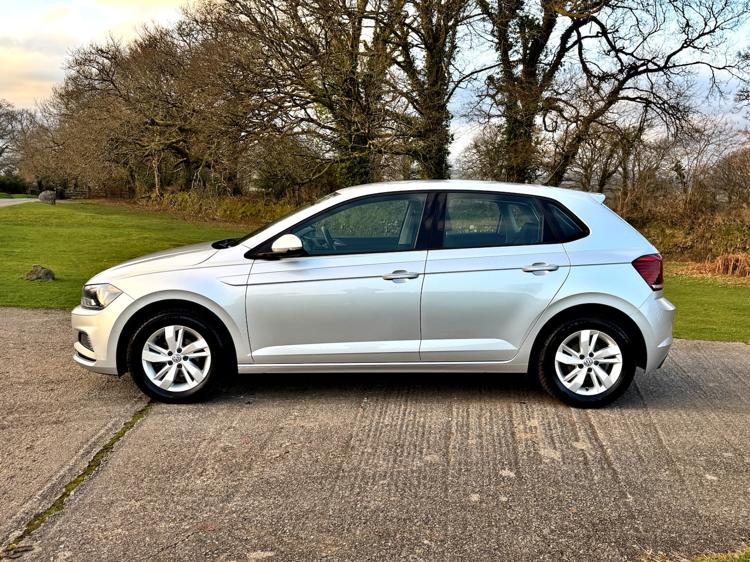 Used Volkswagen Polo 2018 for sale - 77662583: Photo 4