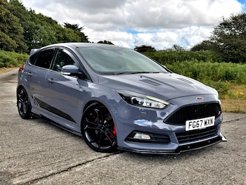 Used Ford Focus 2017 for sale - 79579859: Photo