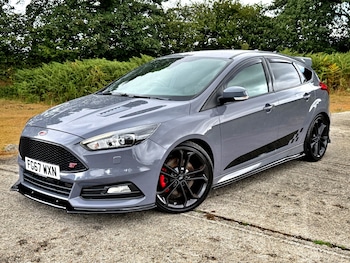 Used Ford Focus 2017 for sale - 79579859: Photo