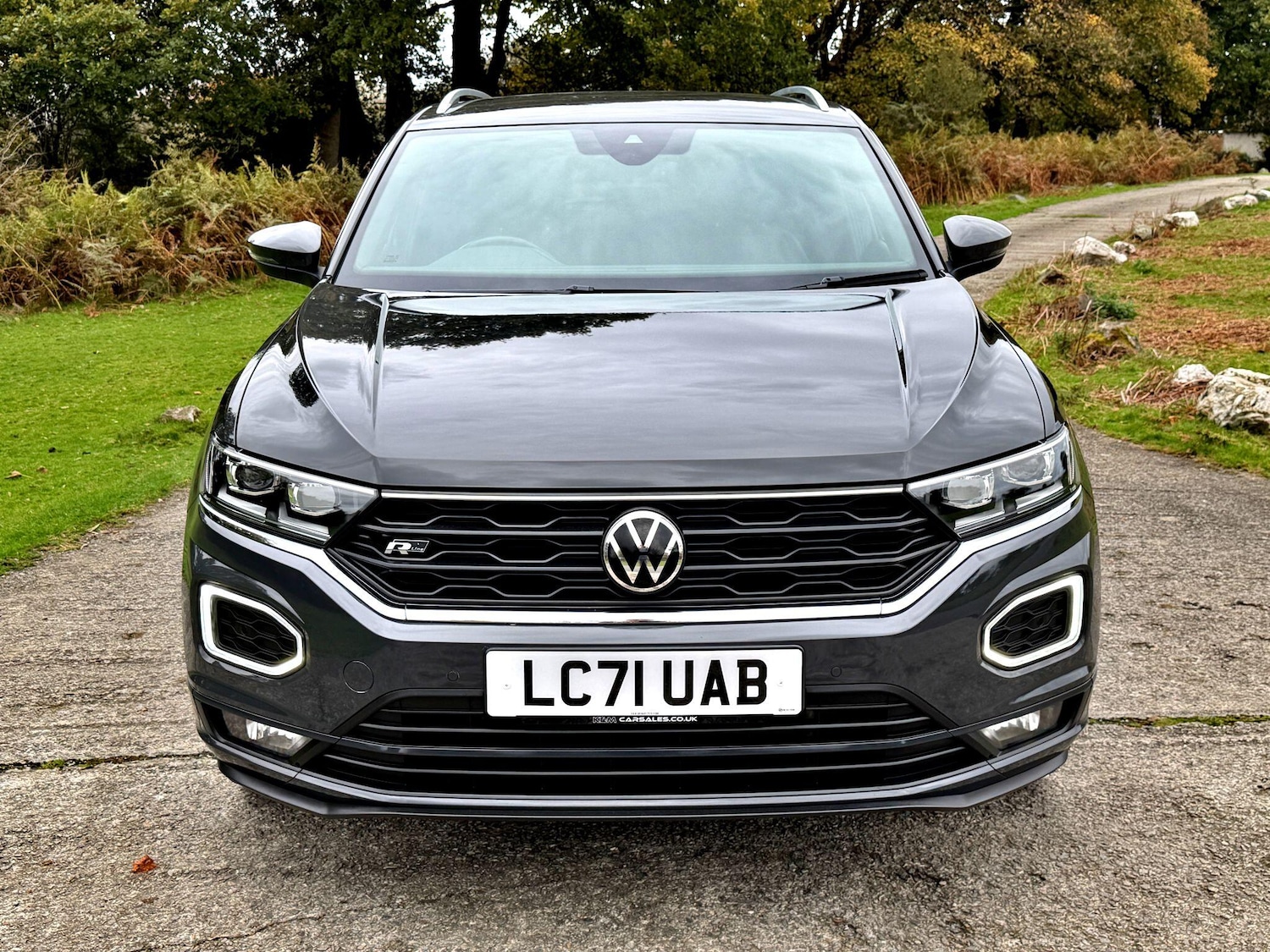 Used Volkswagen T-Roc 2021 for sale - 76832846: Photo 2