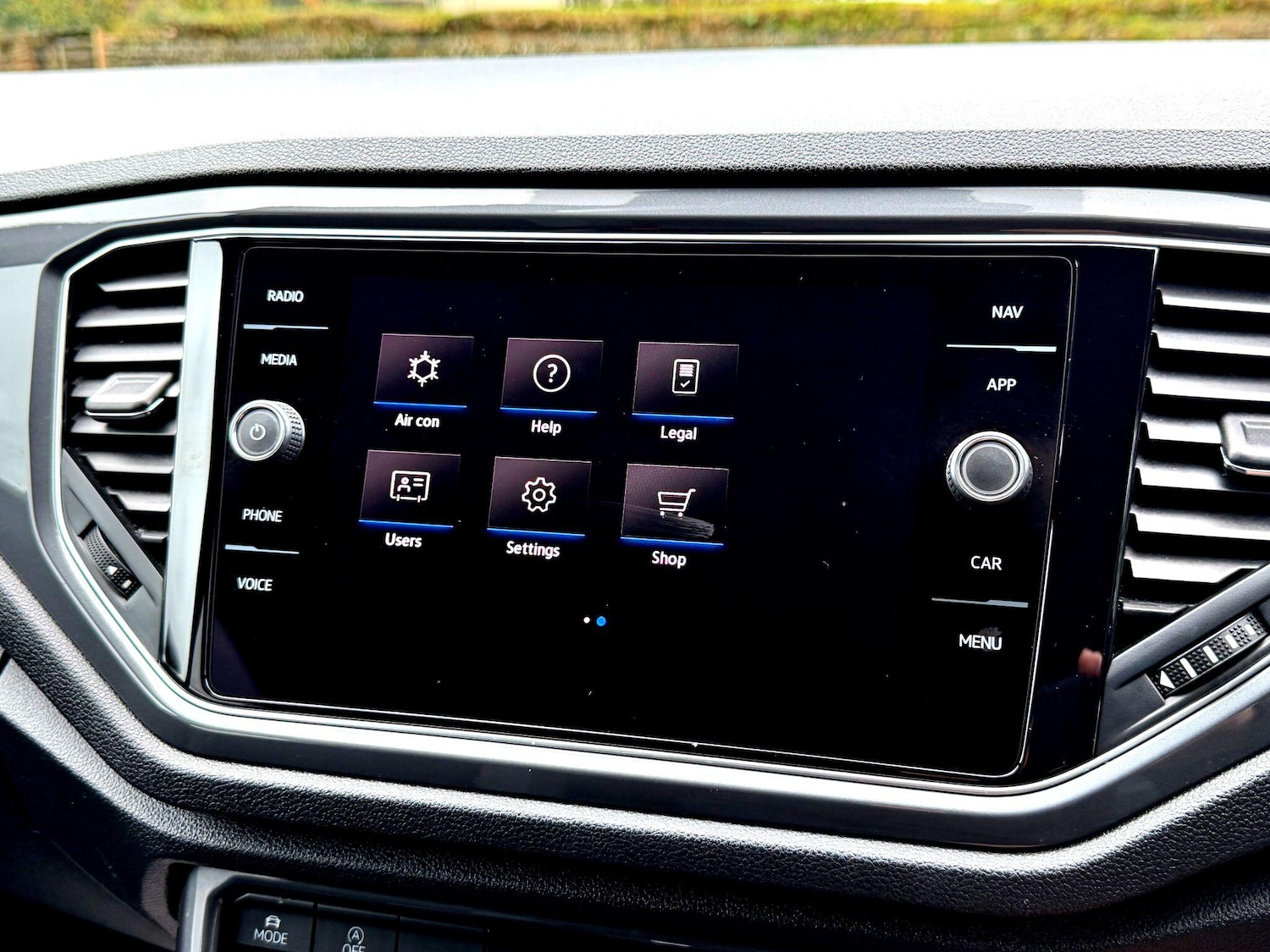 Used Volkswagen T-Roc 2021 for sale - 76832846: Photo 29