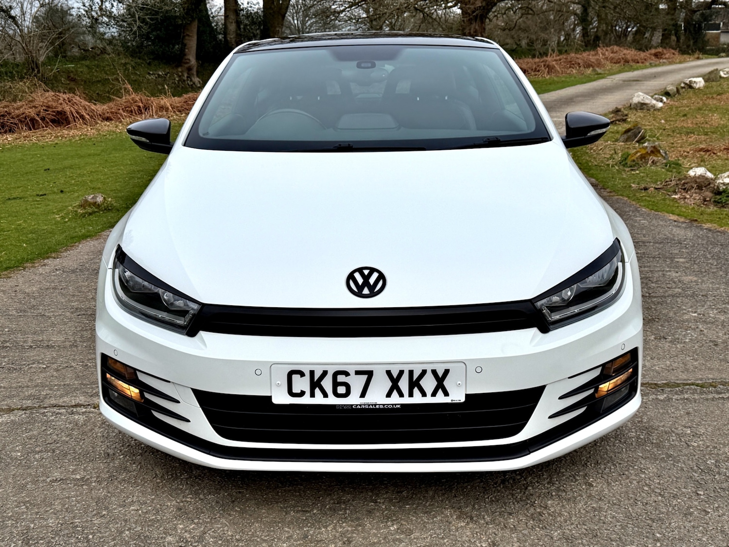 Used Volkswagen Scirocco 2017 for sale - 77988889: Photo 2