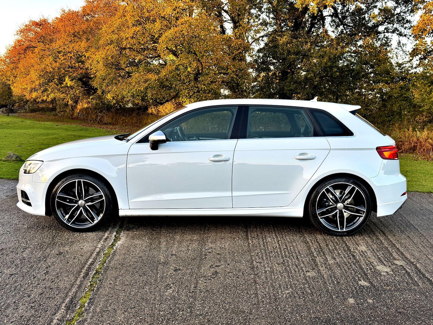 Used Audi A3 2017 for sale - 76832560: Photo 4