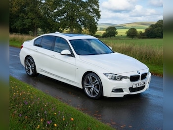 Used BMW 3 Series 2015 for sale - 77758577: Photo