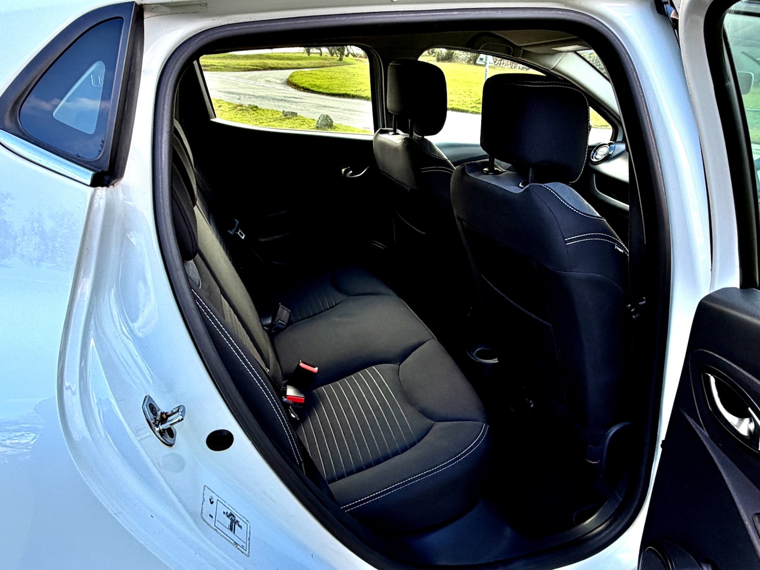 Used Renault Clio 2015 for sale - 77063240: Photo 13