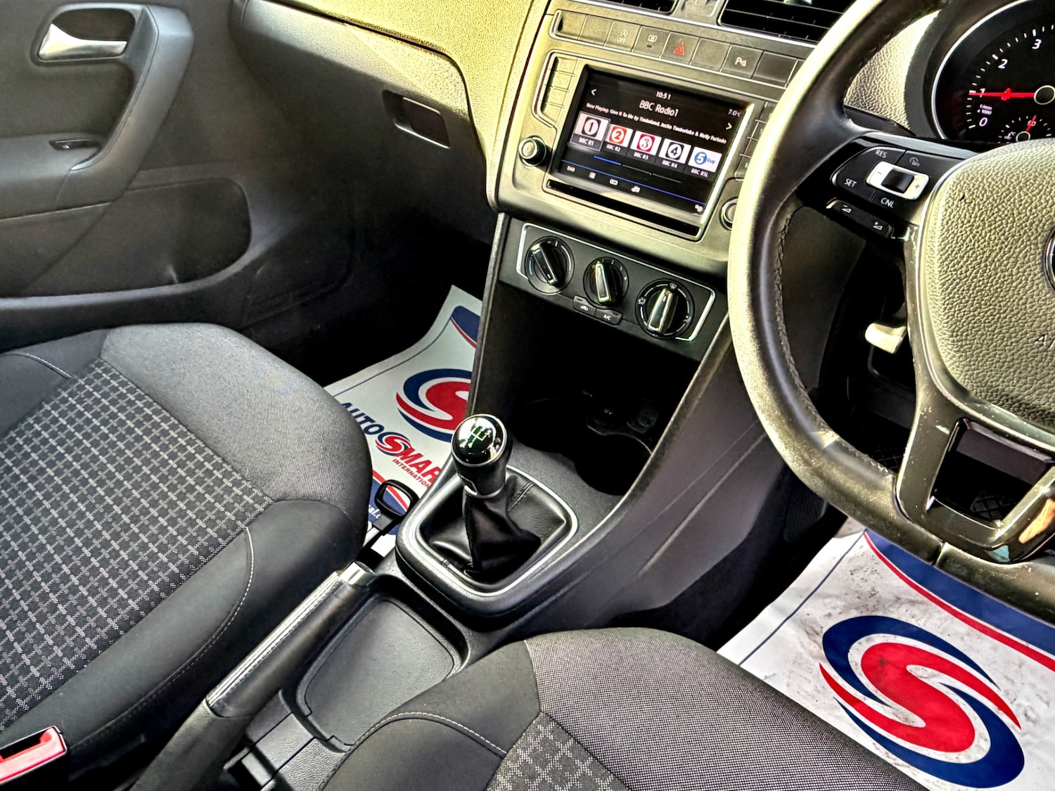 Used Volkswagen Polo 2017 for sale - 76946145: Photo 19