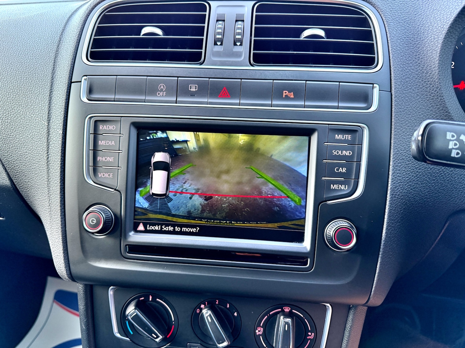 Used Volkswagen Polo 2017 for sale - 76946145: Photo 21