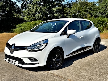 Used Renault Clio 2018 for sale - 79515276: Photo