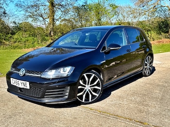 Used Volkswagen Golf 2016 for sale - 78329233: Photo