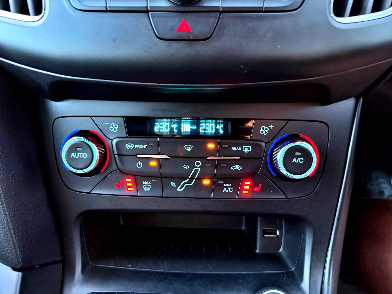 Used Ford Focus 2018 for sale - 76832773: Photo 18