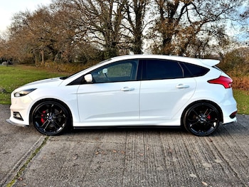 Used Ford Focus 2018 for sale - 76832773: Photo