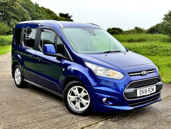 Used Ford Tourneo Connect 2016 for sale - 78953997: Photo