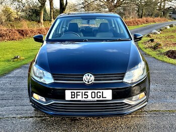 Used Volkswagen Polo 2015 for sale - 77261690: Photo