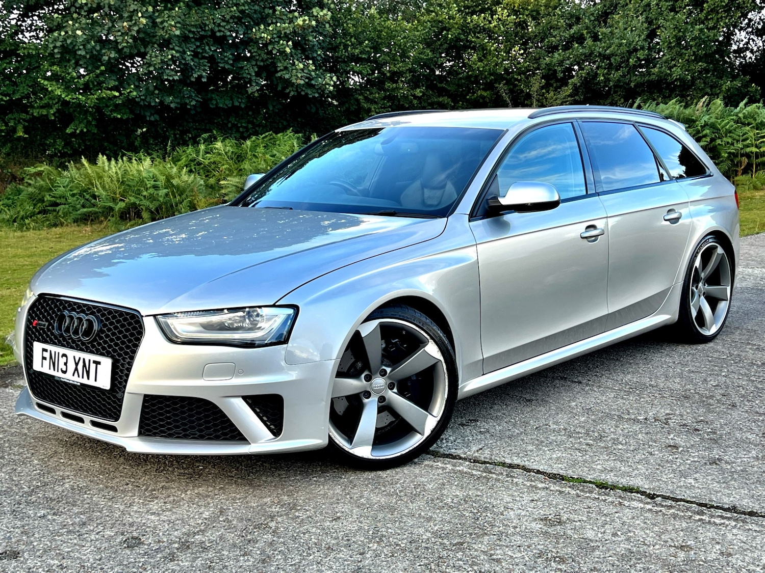 Used Audi RS4 2013 for sale - 76919040: Photo 2