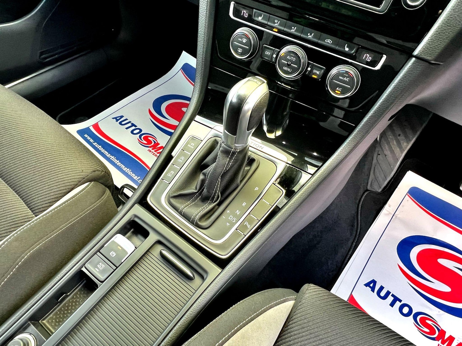 Used Volkswagen Golf 2017 for sale - 76832473: Photo 18