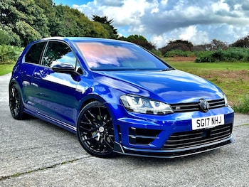 Used Volkswagen Golf 2017 for sale - 76832473: Photo