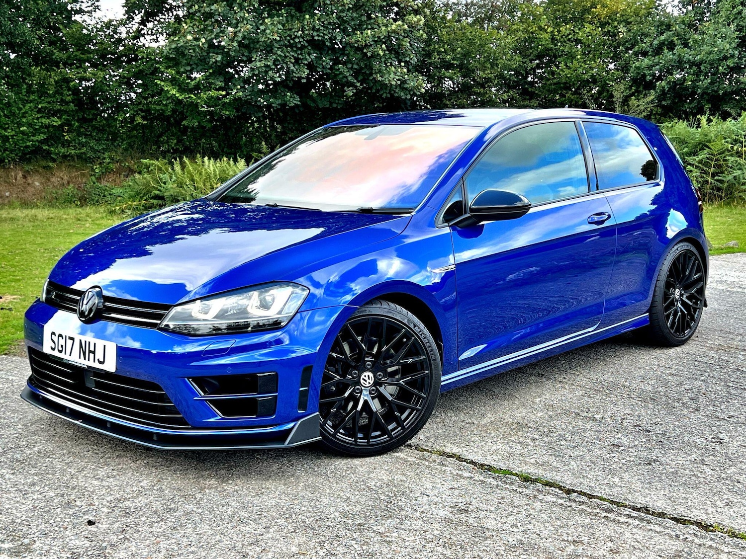 Used Volkswagen Golf 2017 for sale - 76832473: Photo 3