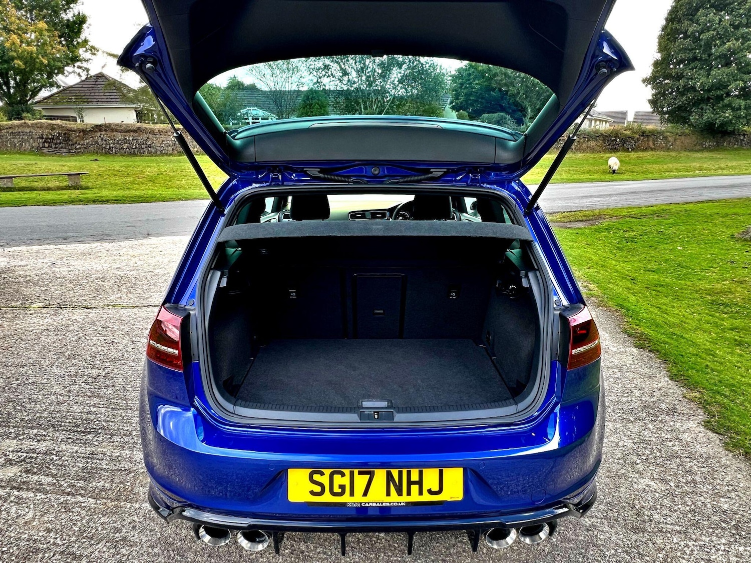 Used Volkswagen Golf 2017 for sale - 76832473: Photo 7