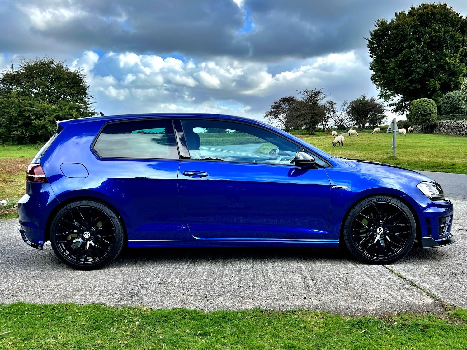 Used Volkswagen Golf 2017 for sale - 76832473: Photo 9