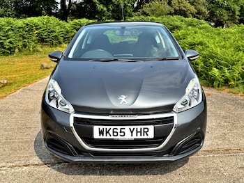 Used Peugeot 208 2015 for sale - 79274784: Photo