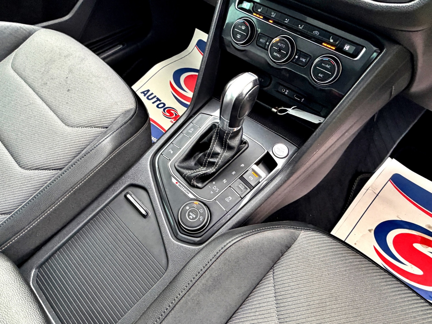 Used Volkswagen Tiguan 2016 for sale - 77337905: Photo 21