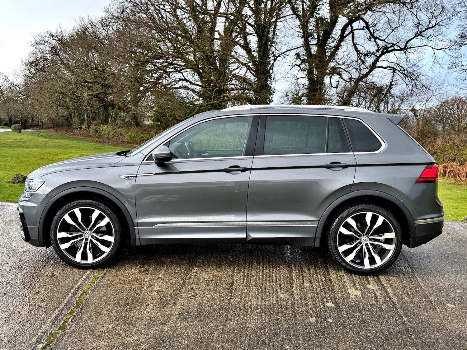 Used Volkswagen Tiguan 2016 for sale - 77337905: Photo 4