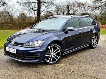 Used Volkswagen Golf 2015 for sale - 77528283: Photo