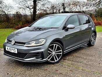 Used Volkswagen Golf 2019 for sale - 76832255: Photo