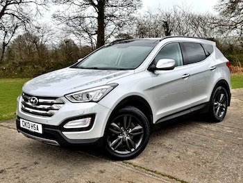 Used Hyundai Santa Fe 2013 for sale - 77758576: Photo