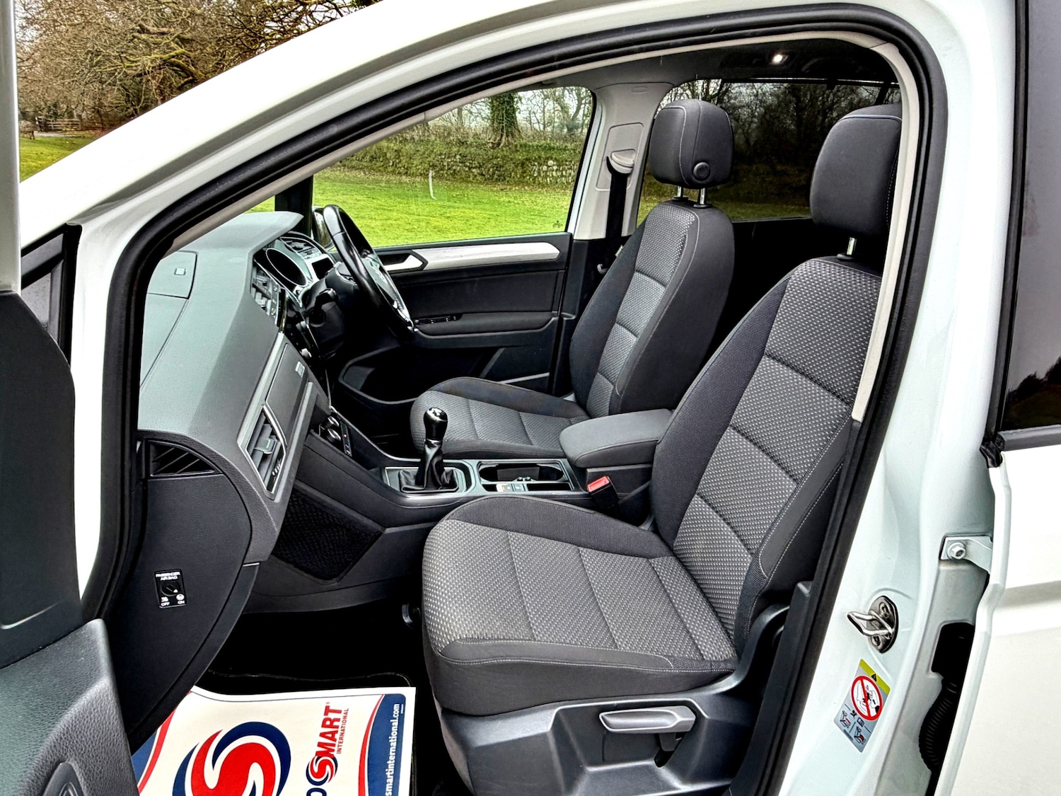 Used Volkswagen Touran 2017 for sale - 77640635: Photo 19