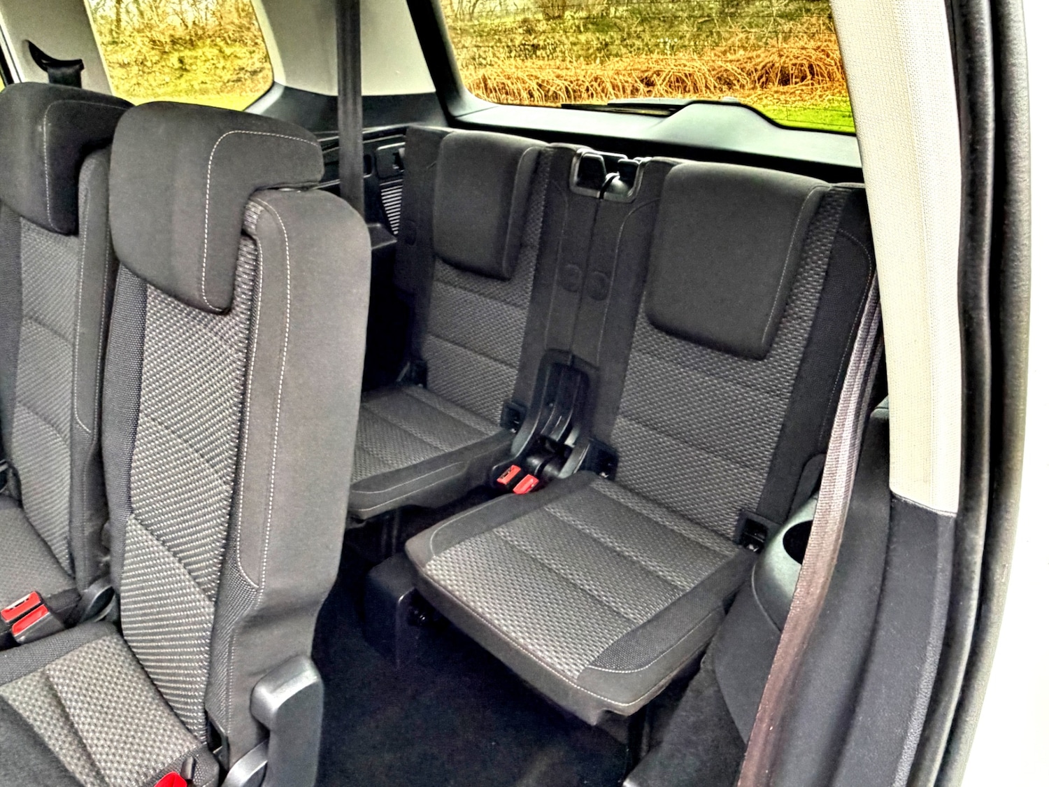 Used Volkswagen Touran 2017 for sale - 77640635: Photo 21