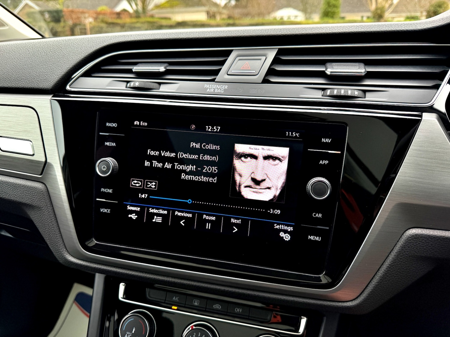 Used Volkswagen Touran 2017 for sale - 77640635: Photo 25